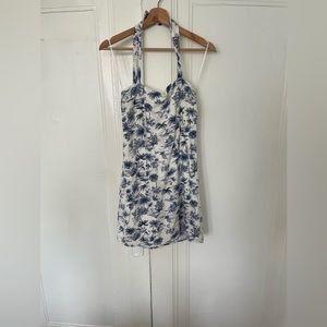 🌴 Tropical adjustable Abercrombie mini halter dress 🏝️